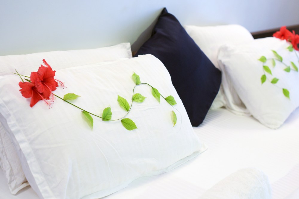 Island Spa Retreats Bed Madi 22